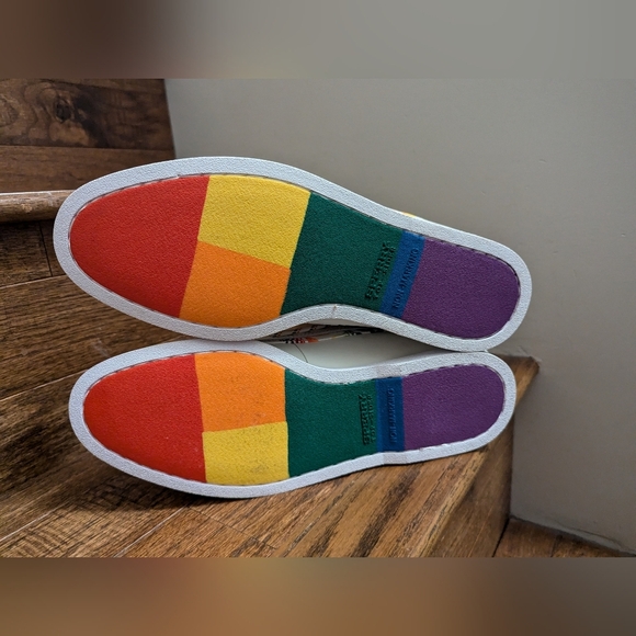 Sperry White Rainbow Boat Shoes, Exclusive Pride Edition unisex 10.5 M 12 W NIB - Picture 3 of 15
